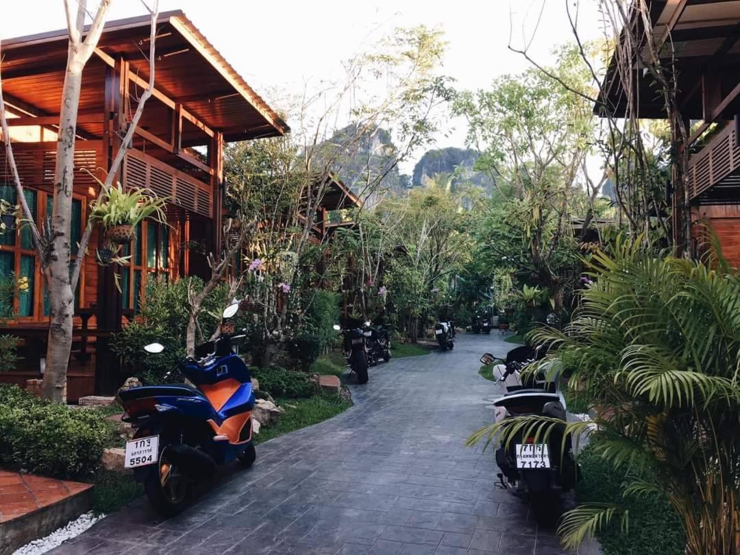 Areeya Phubeach Resort Wooden House Ban Chong Phli 外观 照片