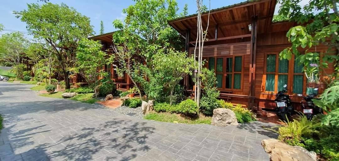 Areeya Phubeach Resort Wooden House Ban Chong Phli 外观 照片